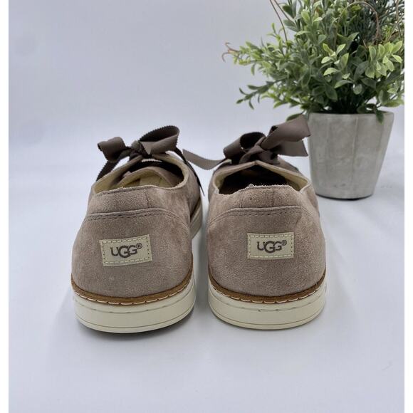 UGG Women's Tan Carilyn Demitasse Slip On‎ Lace Up Ribbon Shoe Sz 11 S/N 1013356 - Picture 7 of 12